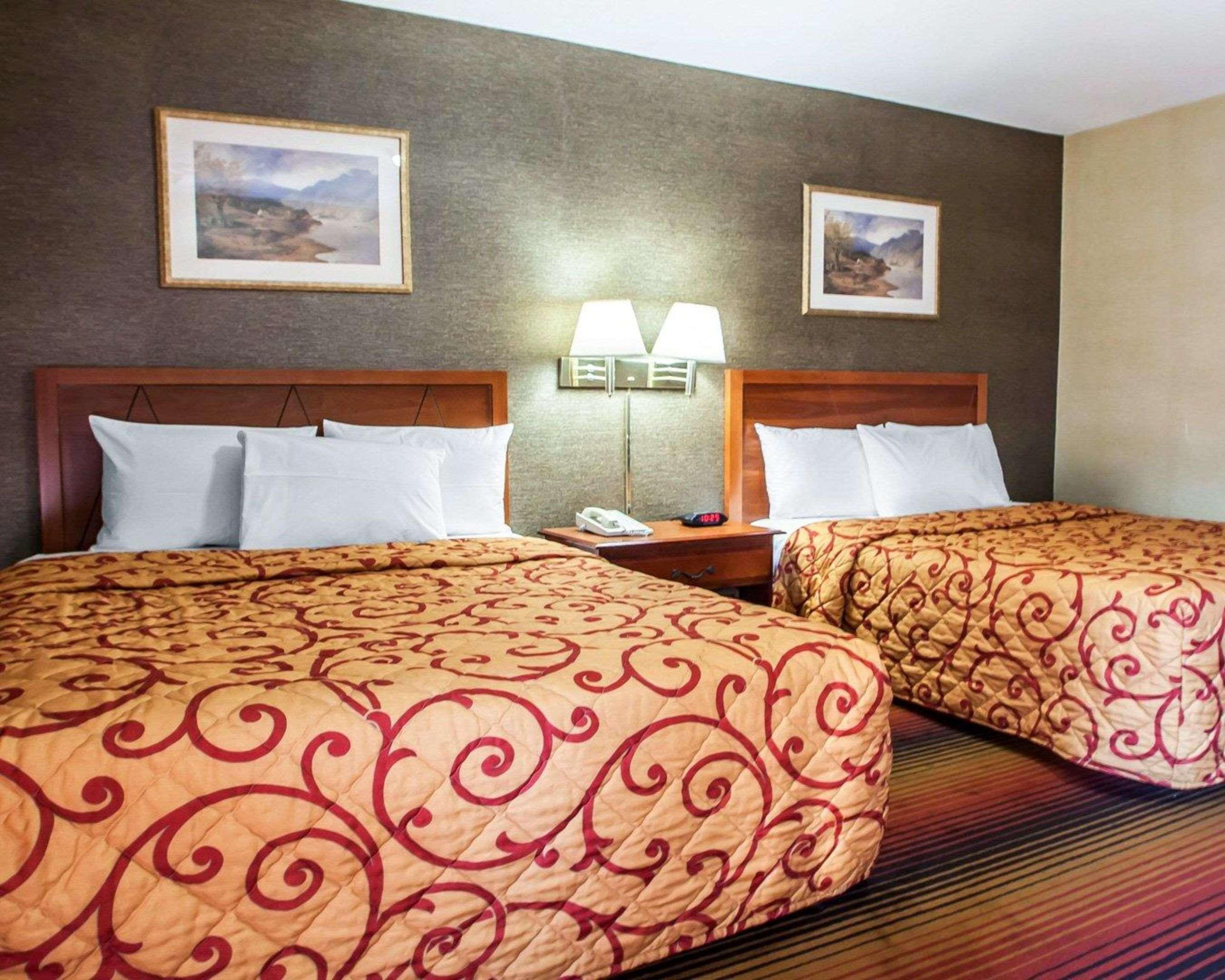 Rodeway Inn Jersey City Dış mekan fotoğraf