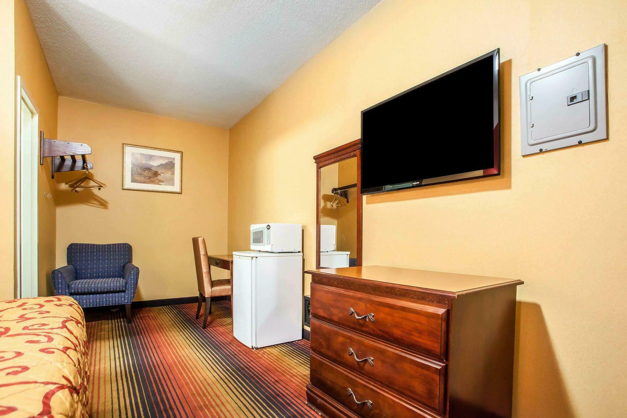 Rodeway Inn Jersey City Dış mekan fotoğraf